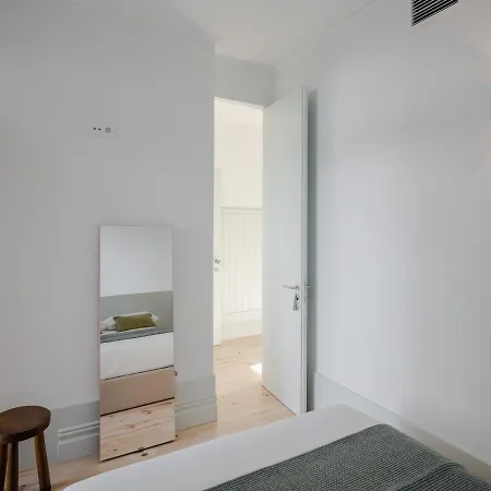 Cozy & Comfy Apartment *